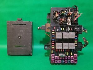 04 Navigator Expedition Fuse BOX Relay Center Power Distribution 3L1T-14A067-AA