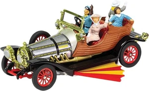 CORGI Chitty Chitty Bang Bang Flying Car 1/45 Scale Collectible Model - Picture 1 of 5