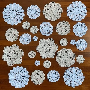 26 piezas Posavasos de ganchillo de algodón tapetes 1,8"-7,9" hechos a mano blancos beige - Imagen 1 de 6