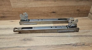  Frigidaire Range Oven Door Hinge 316530600 (Set Of 2) **30 Day Warranty** - Picture 1 of 1