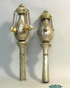 Antiguo par de remates de Torá de plata austriaca Viena C1890 - Imagen 1 de 4