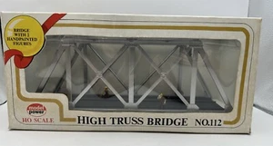 Model Power HO. Scale High Truss Bridge No. 112 Two Hand Painted Figures - Picture 1 of 6
