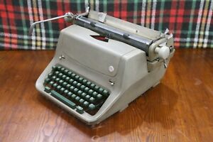 macchina da scrivere FACIT T1 1959 svedese modernariato vintage perfetta 