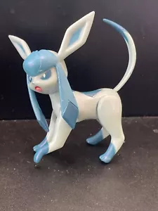 Pokemon Glaceon 3” Articulated Battle Figure Jazzwares 2021 NEW Eeveelution - Picture 1 of 5