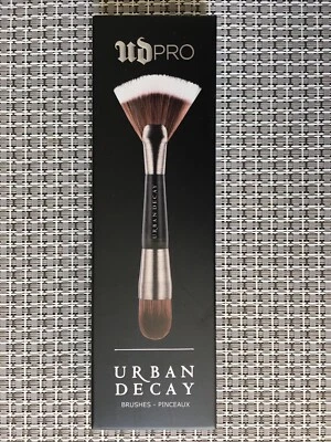 CEPILLO CAMBIO DE FORMA URBAN DECAY UD PRO CONTORNO: F-113 -- NUEVO EN CAJA SELLADA Foto 1 de 4