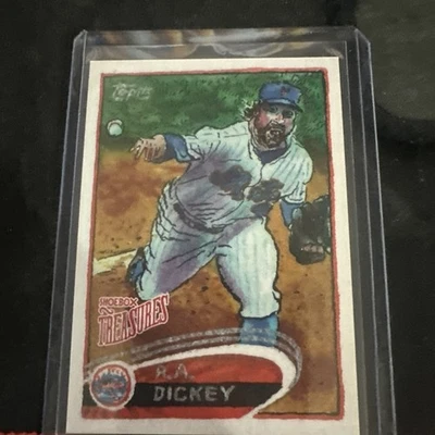 R.A. Dickey 2025 Topps Andy Friedman Shoebox Treasures Stamp/99 Mets #90 Foto 1 de 2