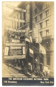 1918 NYC WWI RPPC - AMERICAN EXCHANGE NAT'L BANK 4th Liberty Bonds Street SIGNS - Bild 1 von 2