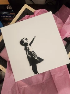 Mrs Banksy - Girl With Balloon on 2 Canvas's + Bonus crate & art!! - Picture 1 of 8