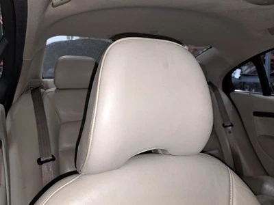 Rh Passenger Side Front Headrest 2008 S80 Sku#4084838 - Imagem 1 de 4