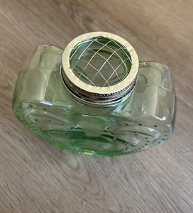 Heart Shaped Glass Jar Flower Green With Metal Lid 6” x 5” x 2” Asp 2004 - Picture 1 of 7