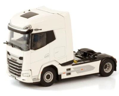DAF XG+ 4X2 Sattelzugmaschine White Line 1:50 WSI Models 03-2040 - Bild 1 von 2