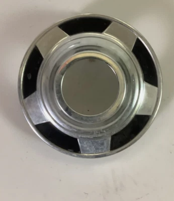 QTY 3 1973-1987 Chevy GMC Pickup Truck Hubcap  OEM Vintage Chevrolet Classic - Image 1 of 3