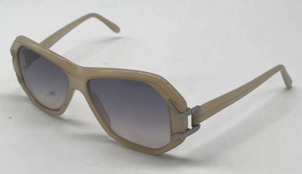 Gafas de sol Marni beige forma cuadrada (MR51602 58 13 135) con piezas de templo gris Foto 1 de 4