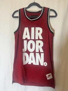 Canotta Nike ragazzo Air Jordan Jupman ragazzo ragazzo rosso - bianco taglia small DD32 - Foto 1 di 5