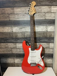 Squier Affinity Series Stratocaster Chitarra elettrica - Rosso cremisi - Foto 1 di 7