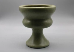 BEAUTUL VINTAGE HAEGER ART POTTERY CHALIS VASE PLANTER OLIVE GREEN 1970's 6" - Picture 1 of 7