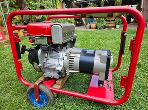 Stromerzeuger ENDRESS 4,0 kVA, synchron, Benzin, 230 V, gepflegter Zustand - Bild 1 von 7