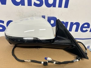 ESPEJO TÉRMICO DERECHO BMW SERIE 1 F70 O/S BLANCO 2024 - EN ORIGINAL 51165A6D4C2 - Imagen 1 de 13