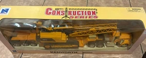 Kenworth W900 With Lowboy Trailer New Ray 1:32 Scale Diecast 325L crane unopened - Picture 1 of 8