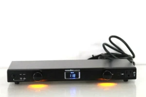 Panamax M4300-PM 9 prises Clean Power niveau 2 - Noir e68 - Photo 1/5
