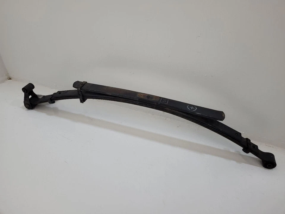 2007 07 NISSAN TITAN RH Right Rear Leaf Spring 550207S20A        Foto 1 de 4