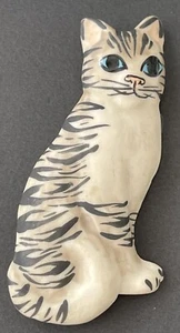 CAROL HALMY CAT BROOCH Pin Porcelain Hand Made Painted Kitten Signed 3.5 VINTAGE - Picture 1 of 2