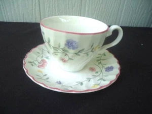 Johnson bros brothers summer chintz tea cup & saucer set England - Picture 1 of 3