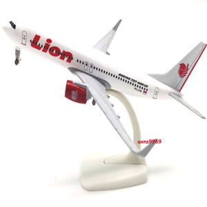 20cm Diecast Alloy Lion Air Boeing 737 Airlines Model 1/200 Scale