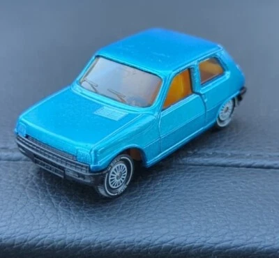 Vintage Siku Made In West Germany Renault 5 Diecast Car Very Nice! - Image 1 of 4