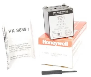 NIB HONEYWELL MICRO SWITCH MP2P1 POLAR SCANNING 2-WIRE HEAD - Picture 1 of 3