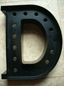 ZELT BUCHSTABE Schwelle „D“ NEU Monogramm Initiale Alphabet Hochzeit Wanddeko - Bild 1 von 7