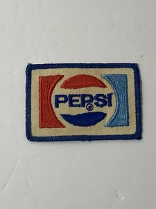 Parche bordado vintage de Pepsi Cola, 2" X 3", usado - Imagen 1 de 4