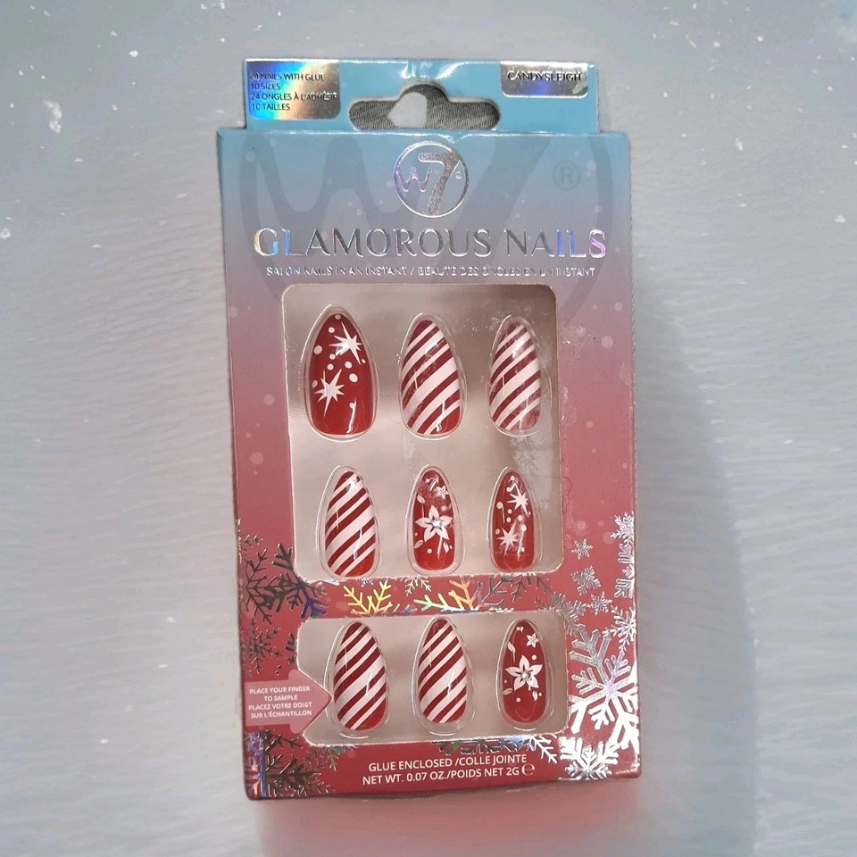 W7 Glamorous Nails - Candysleigh Shiny False Fake Stick On Glue Included Xmas - Image 1 of 4