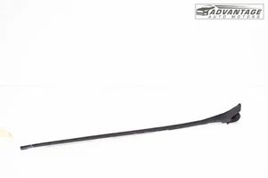 2013-2015 MERCEDES GL450 X166 WINDSHIELD RIGHT SIDE A PILLAR REVEAL MOLDING OEM - Picture 1 of 5