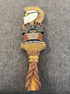 Mango de grifo de cerveza de trigo pretzel trenzado Shock Top - Edición limitada descontinuado - Imagen 1 de 6