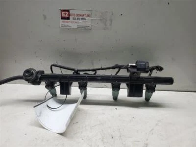 2004-2005, Oldsmobile Alero, Fuel Injection Parts Fuel Injector, PN-53013888AD - Image 1 of 4