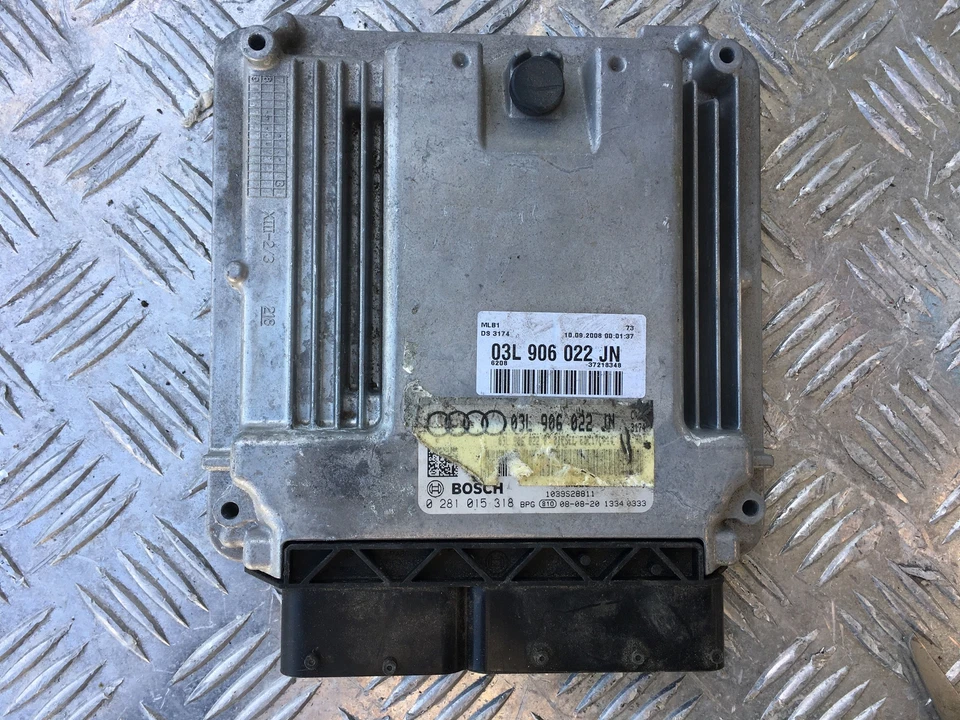 CENTRALINA MOTORE PER AUDI A4 Avant (8ED) 03L906022JN Diesel 2000 (04>08) - Immagine 1 di 1