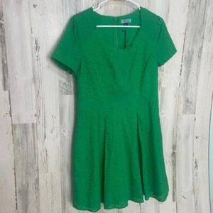 Cynthia Rowley Eyelet 100% Cotton Dress size 10 Green Fit Flare Short Sleeve NWT - Picture 1 of 7
