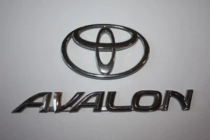 2000-2004 TOYOTA AVALON REAR TRUNK DECK LID CHROME EMBLEM EMBLEMS SYMBOL LOGO - Bild 1 von 1