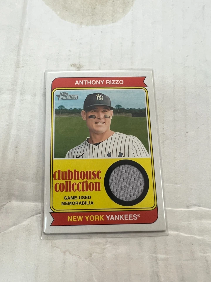 Anthony Rizzo 2023 Topps Heritage Clubhouse Collection Jersey #CCR-AR NrMt - Image 1 of 1