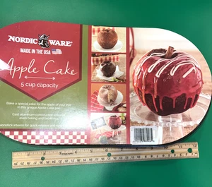 Nordic Ware Apfelkuchenform - 5 Tassen Kapazität - Aluminiumguss - Hergestellt in den USA - Bild 1 von 6
