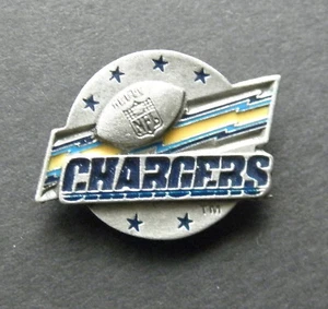 SAN DIEGO CHARGERS NFL FOOTBALL LAPEL PIN BADGE 1 INCH - Picture 1 of 1