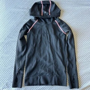 Ivivva by Lululemon Girl's Grey Seamless Pullover Hoodie Size 8 Athletic Casual - Picture 1 of 9