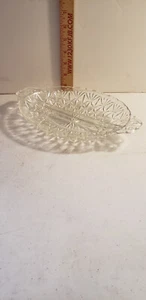 STUNNING Vintage EAPG Divided Oval Relish Candy Dish Stunning Depression Glass - Picture 1 of 6