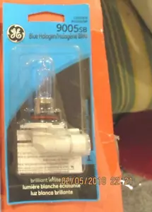 9005 SB - GE -- BLUE HALOGEN- BRILLIANT WHITE-HEADLIGHTS---=9005SB/BP - Foto 1 di 1