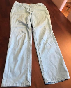 Tolle Damen Jeans Hose 40 BRAX LIGHT DENIM - Röhrenhose - TIP-TOP türkis - Picture 1 of 9