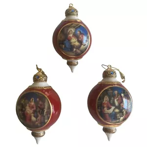 VTG 1999 Heirloom Porcelain Bradford "Promise Of A Saviour" Ornament Set 3 - Picture 1 of 12