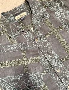 Tommy Bahama Hawaiian Shirt 100% Silk Mens Large Floral Palm Leaves Beach - Picture 1 of 12