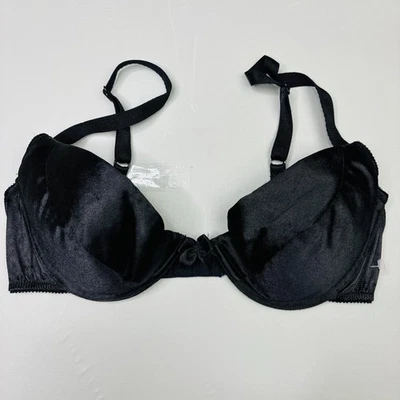 Sujetador Milagro Victoria Secret 1277 36B Segunda Piel Satén Acolchado Push Up De Colección Foto 1 de 4
