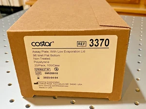 Costar 3370 Assay Plate w/ Low Evaporation Lid, 96 Well Flat Bottom Pack of 20 - Picture 1 of 4